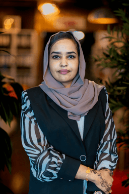 Azza Ali