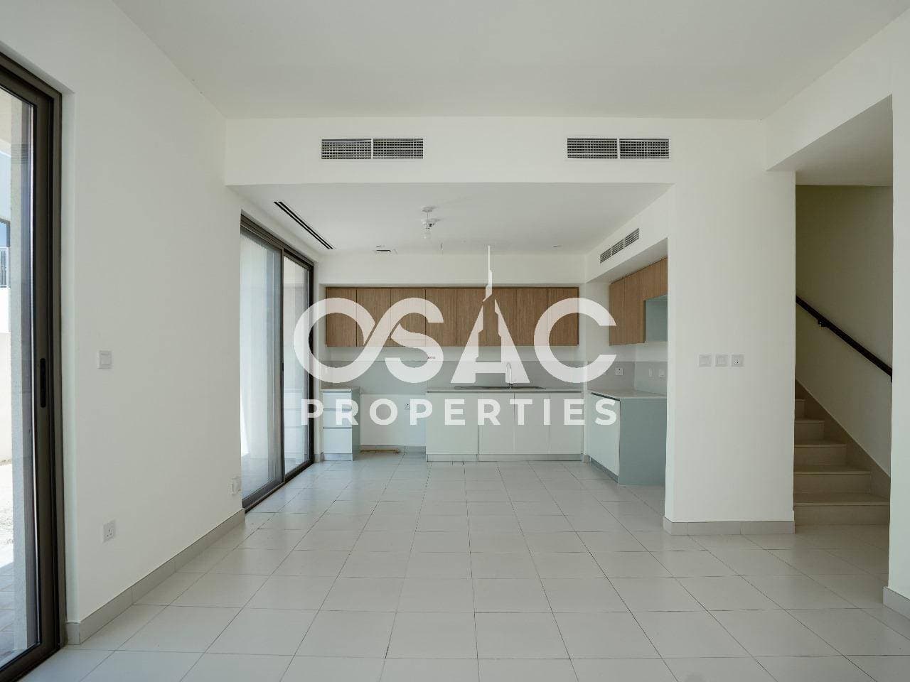 BESIDES PARK | READY TO MOVE | GREAT COMMUNITY