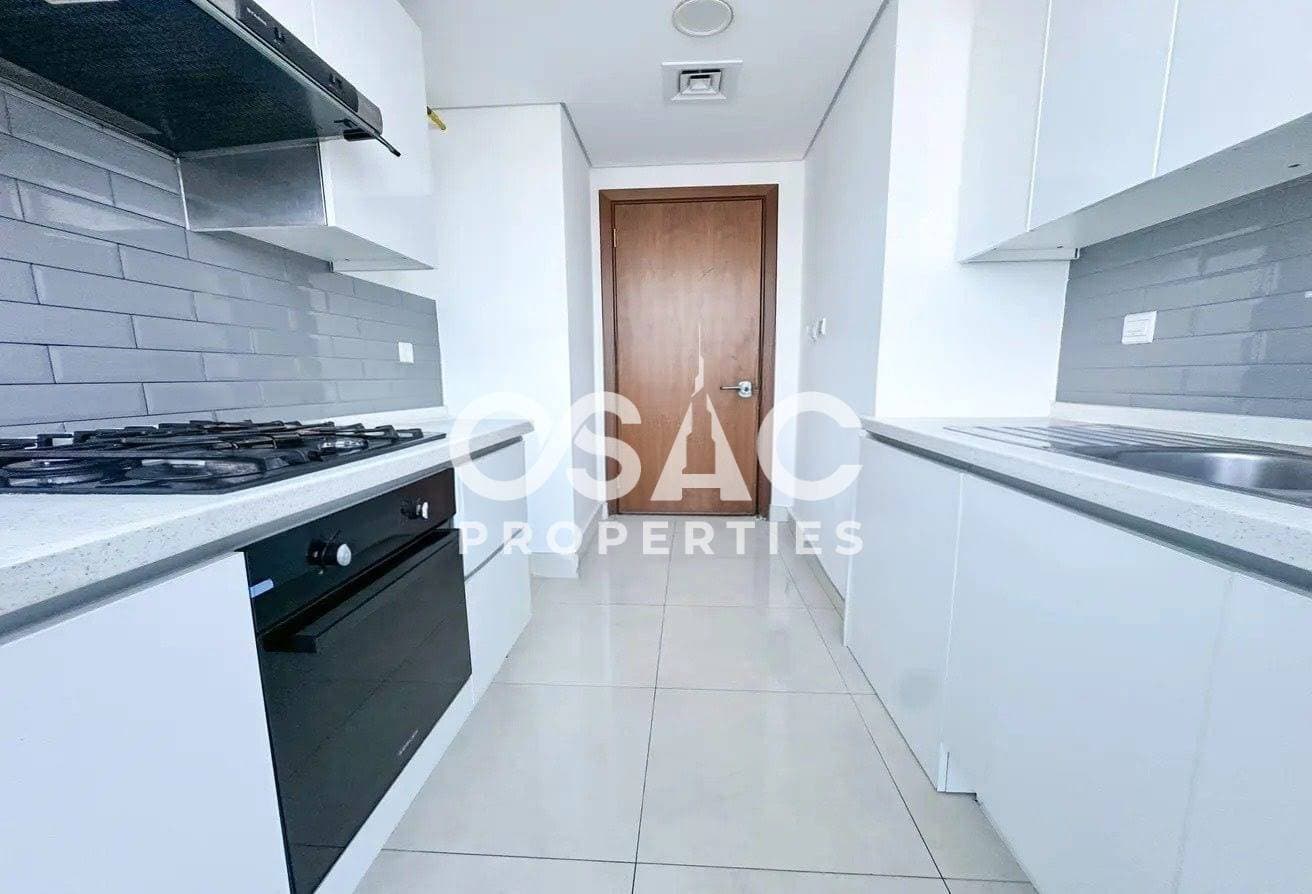 CANAL VIEW | BRAND NEW | 2 BEDROOM UNFURNISHED   - 3