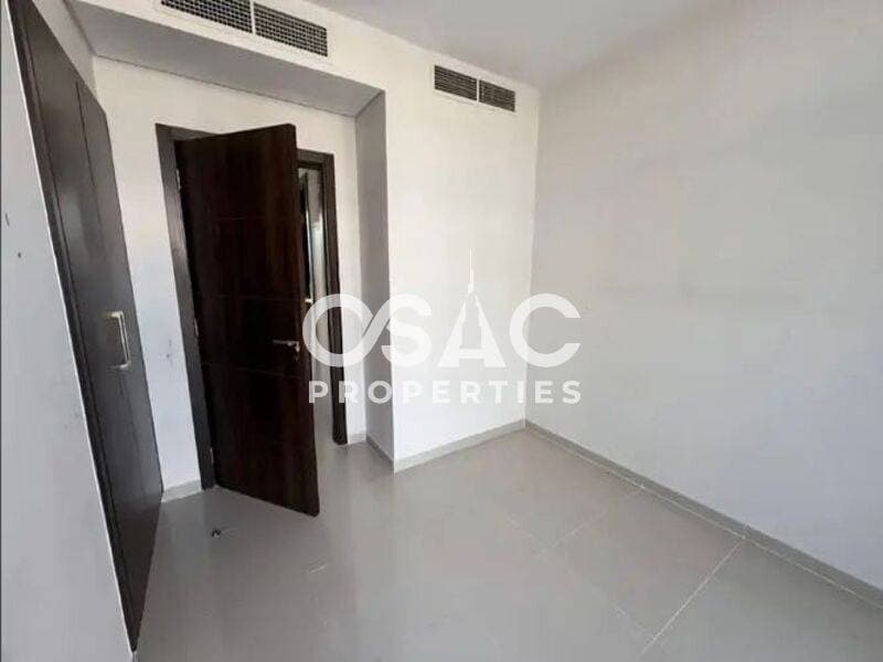 SINGLE ROW | FULL POOL VIEW  | READY TO MOVE  - 3