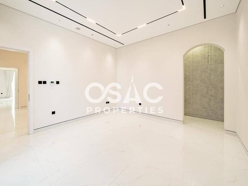 Luxury 7BR Villa | Private Pool | Expansive Garden - 5