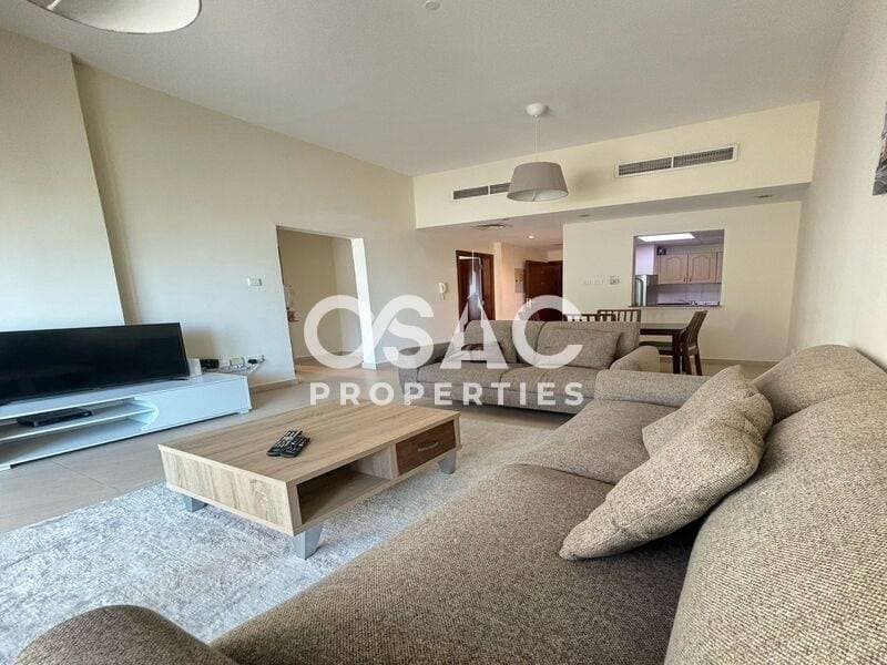 Spacious Apartment | Perfect Community View