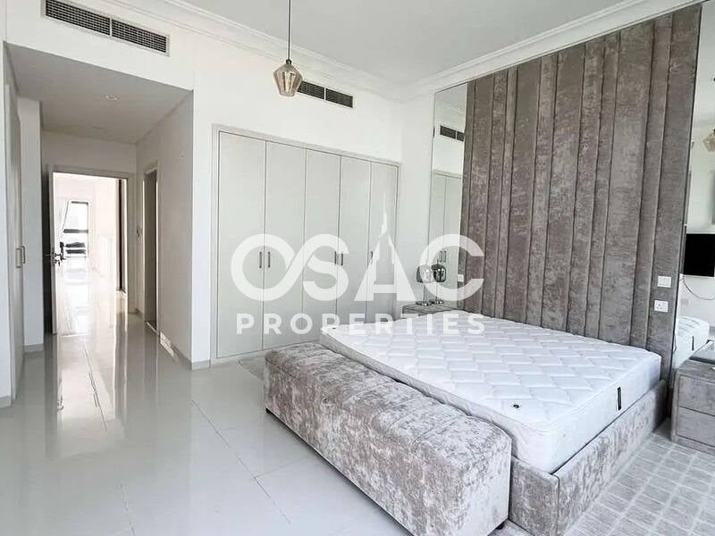 Golf View | Single Row | 5 Bed Villa - 5