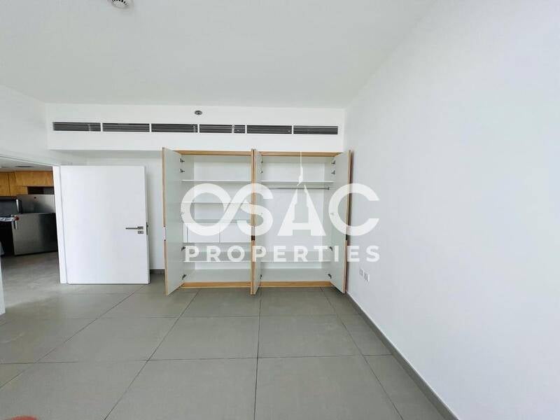 Best Price | Stylish Apartment | Resale - 2