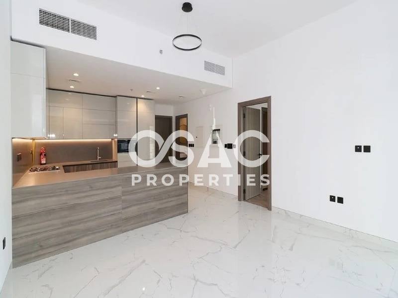 Elegant Layout | Brand-New | Multiple Cheques