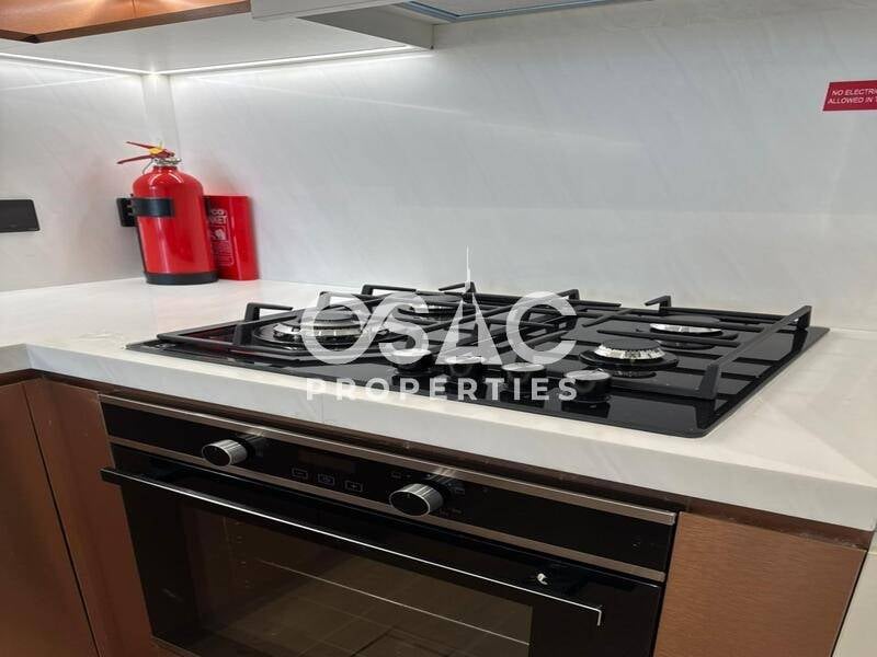 Semi Furnished 1BR | Stylish Living | Near Mall - 5