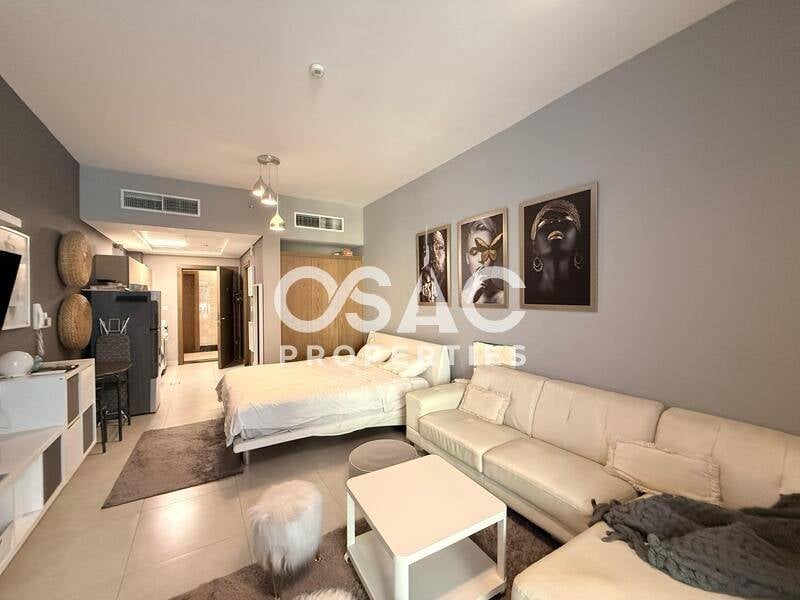 READY TO MOVE / FURNISHED / OPP SILICON MALL - 5