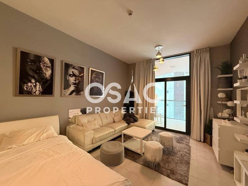 READY TO MOVE / FURNISHED / OPP SILICON MALL - 2