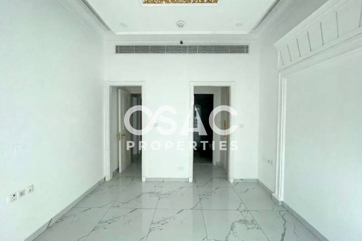Ready to Move | Best Layout | Multiple Cheques - 4