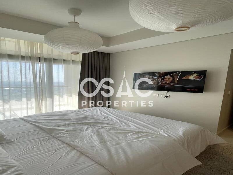 FULLY FURNISHED | HIGH FLOOR | PRIME LOCATION - 4