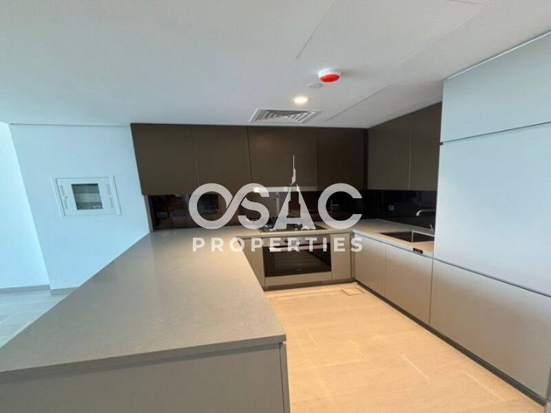 Ready to move In | 12 ChequeS  | Amazing View - 4