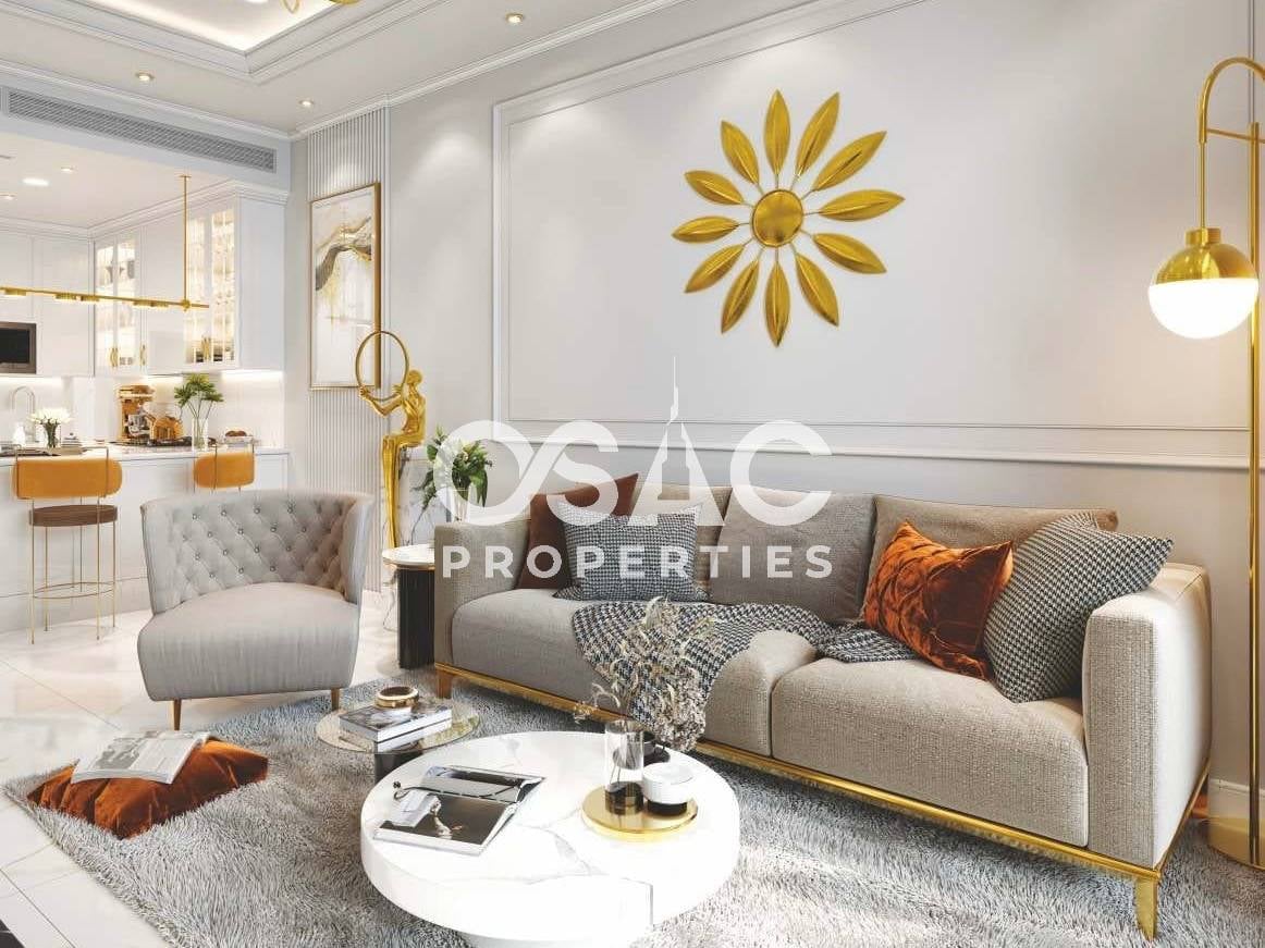 Luxury 1BR Apartment  | Exclusive | High Floor - 4