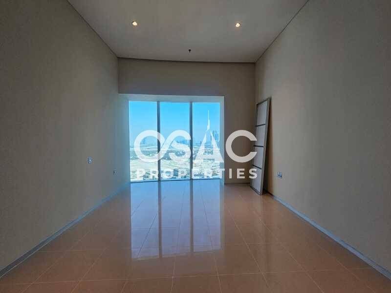 Luxurious 3 BHK| Iconic View | Prime Location - 3