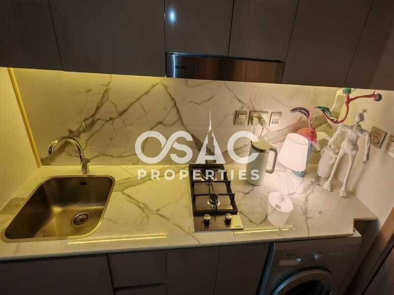 HOT OFFER | READY TO MOVE | SPACIOUS | 5 CHEQUE - 5