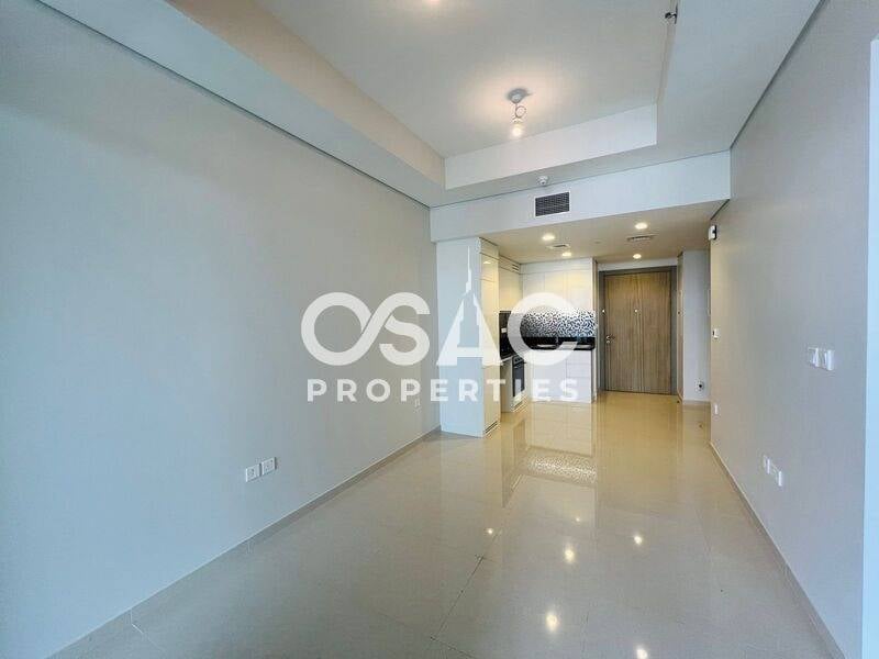 Prime location I Spacious layout I Ready Move in