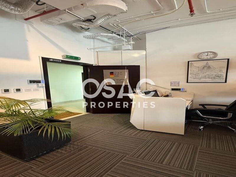 Luxury Fitted Office | Burj View | 3 Min to Metro - 5