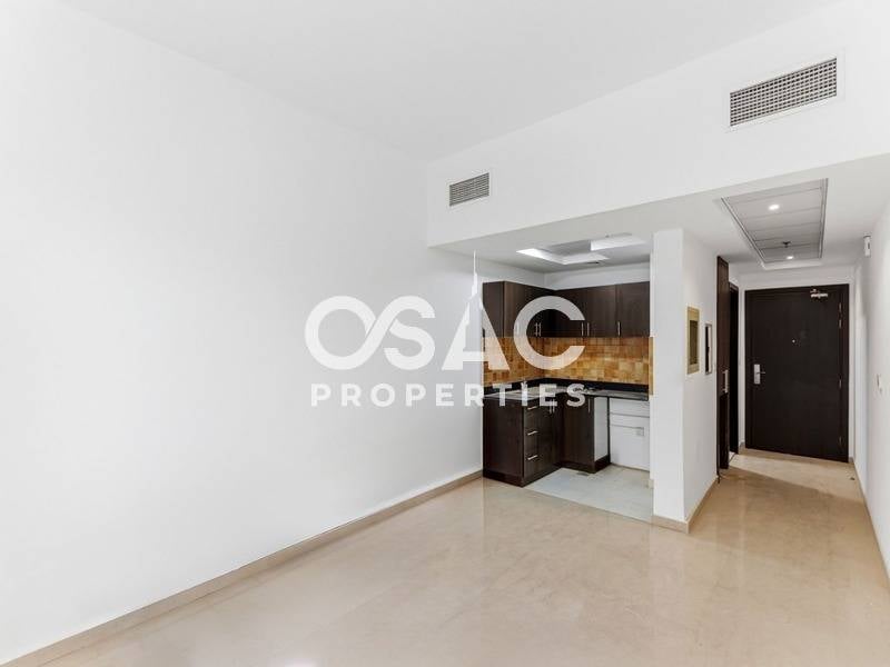 Spacious Studio | Prime Location |Flexible Payment - 2