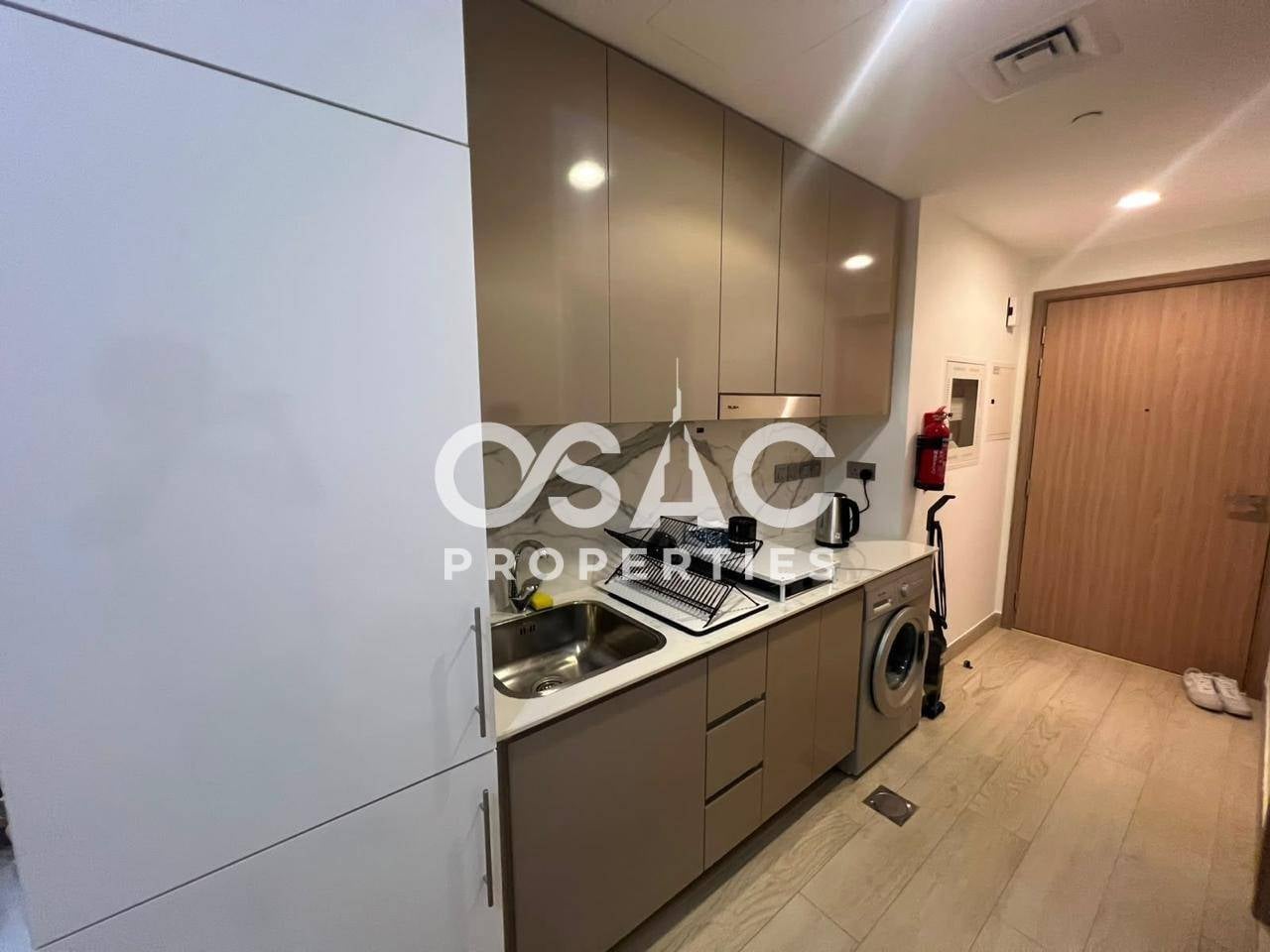 Amazing View | Vacant  | High Floor | 4 Cheques - 5