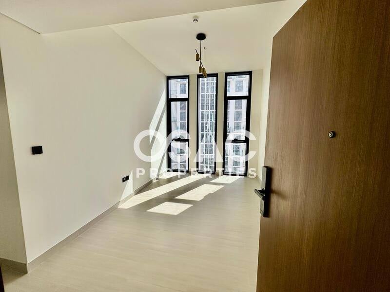 Spacious Apartment | Binghatti Tulip | High Floor - 3