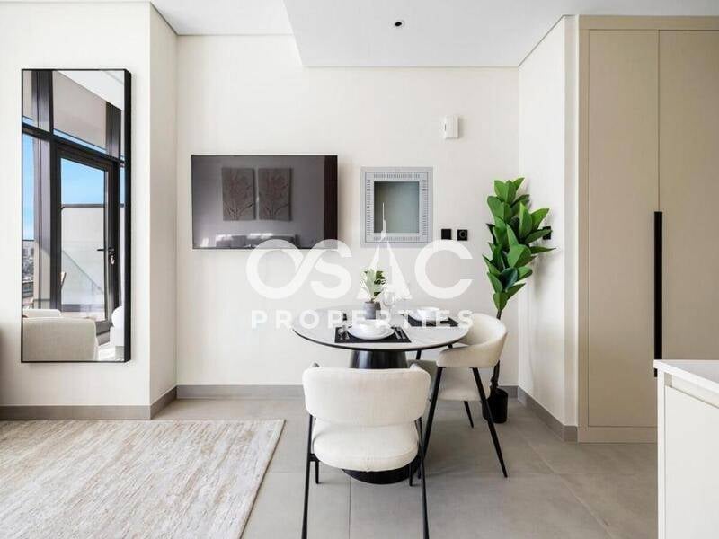 Spacious | Stunning Marina & Sunset Views | Vacant - 3