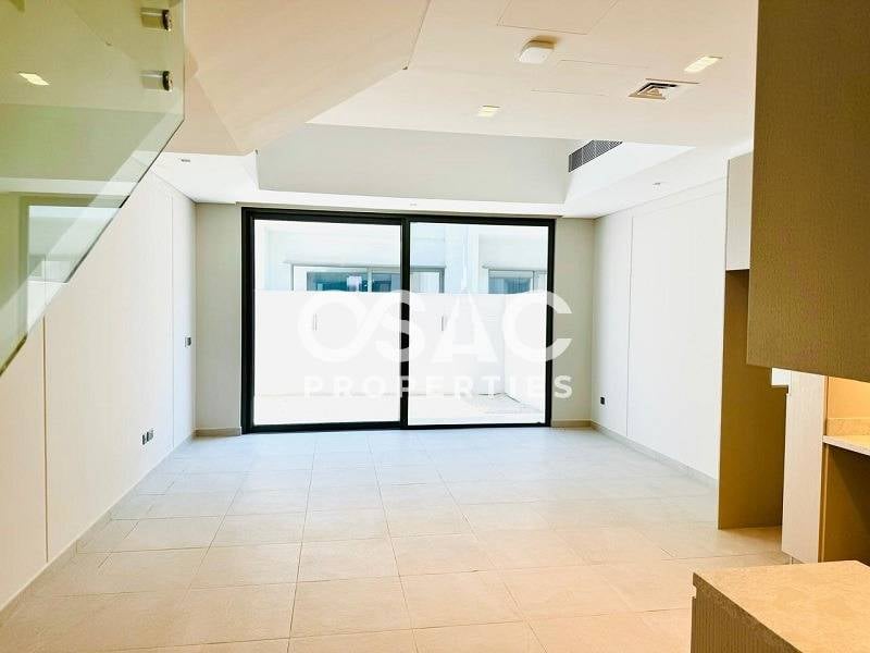  Ready To Move In | Vacant | 2 bedroom + maidroom - 3