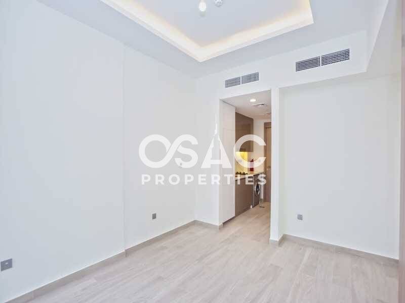 Spacious Layout | Unfurnished | Prime  Location - 2