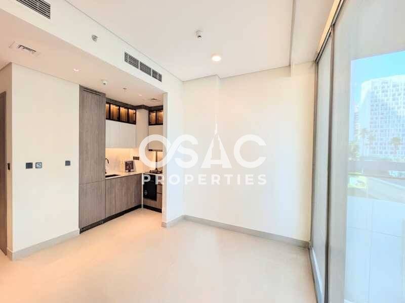 Semi Furnished | Best Price | Park View  - 4