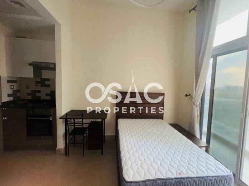FULLY FURNISHED | SPACIOUS | READY TO MOVE IN - 2