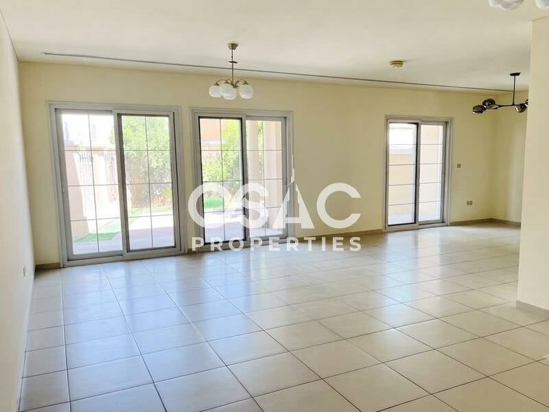 Corner Villa | Private Garden | Ready to Move In