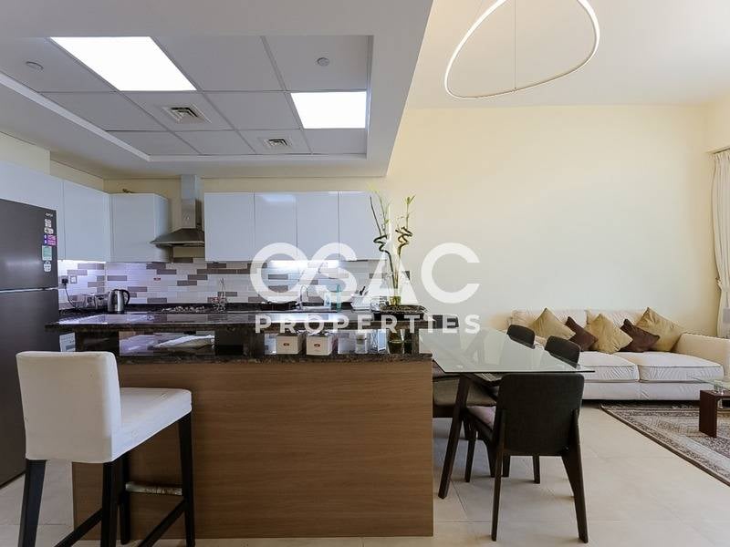 SPACIOUS LAYOUT I VACANT UNIT | POOL VIEW - 2