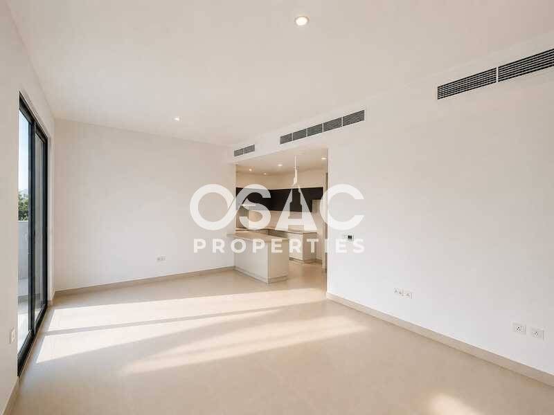 SINGLE ROW  I 4BED PLUS MAID I SPACIOUS LAYOUT - 4